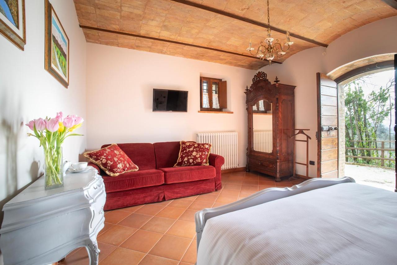 Domus Antiqua Bed & Breakfast Спело Екстериор снимка