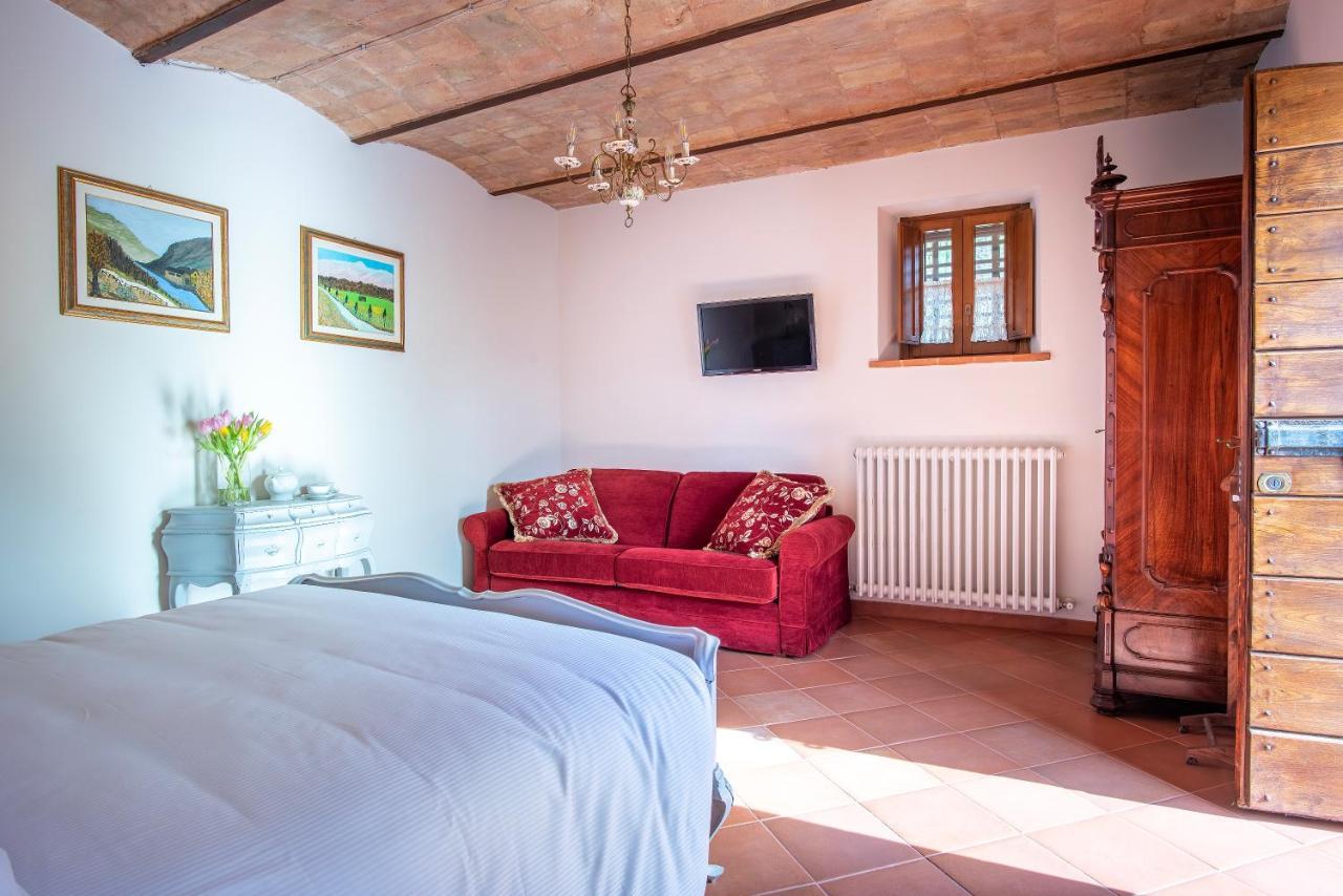 Domus Antiqua Bed & Breakfast Спело Екстериор снимка
