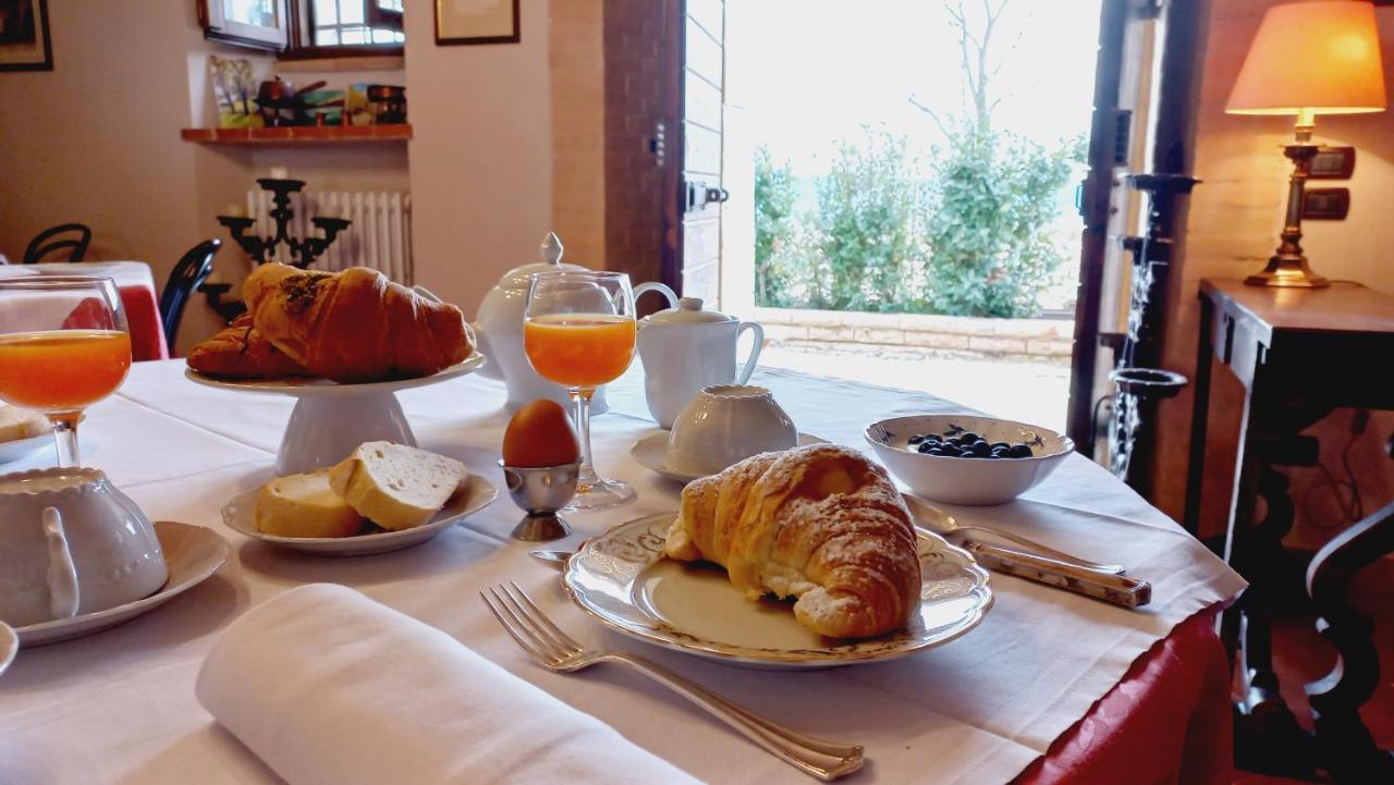 Domus Antiqua Bed & Breakfast Спело Екстериор снимка