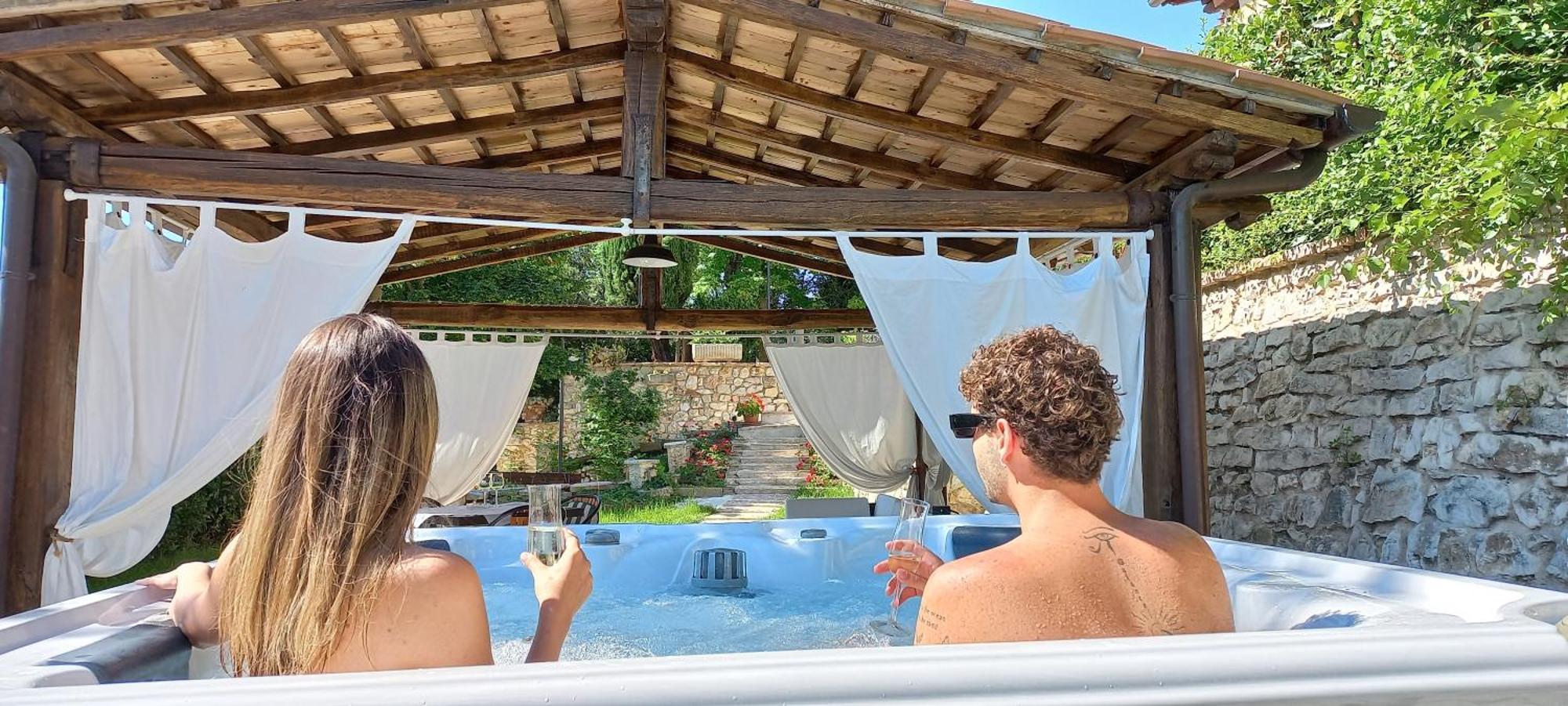Domus Antiqua Bed & Breakfast Спело Екстериор снимка